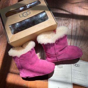 Ugg Caden baby boots